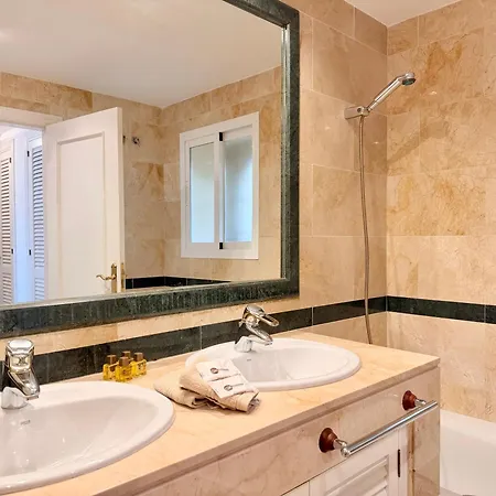 Hacienda Playa Sea Views-beach - Pool - Paddle - Eaw Homes ماربيا