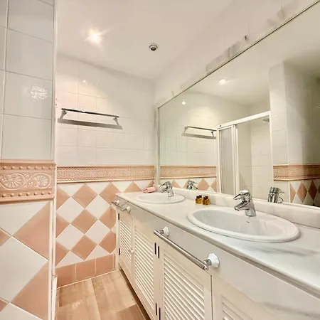 شقة Hacienda Playa Sea Views-beach - Pool - Paddle - Eaw Homes *
